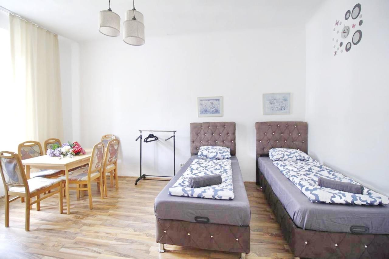 Comfortable Rooms Near Schoenbrunn Palace Hl فيينا المظهر الخارجي الصورة